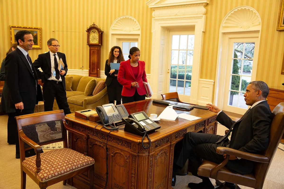 phone call desk