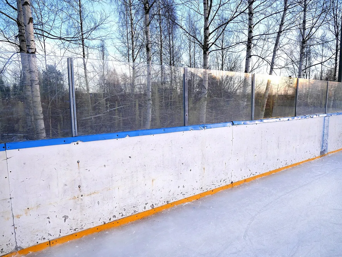 hockey rink ice