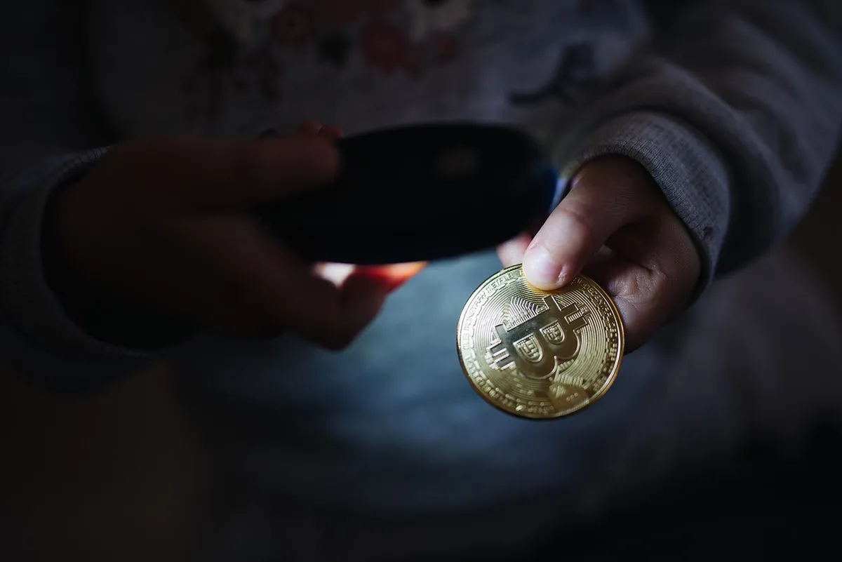 physical bitcoin coins