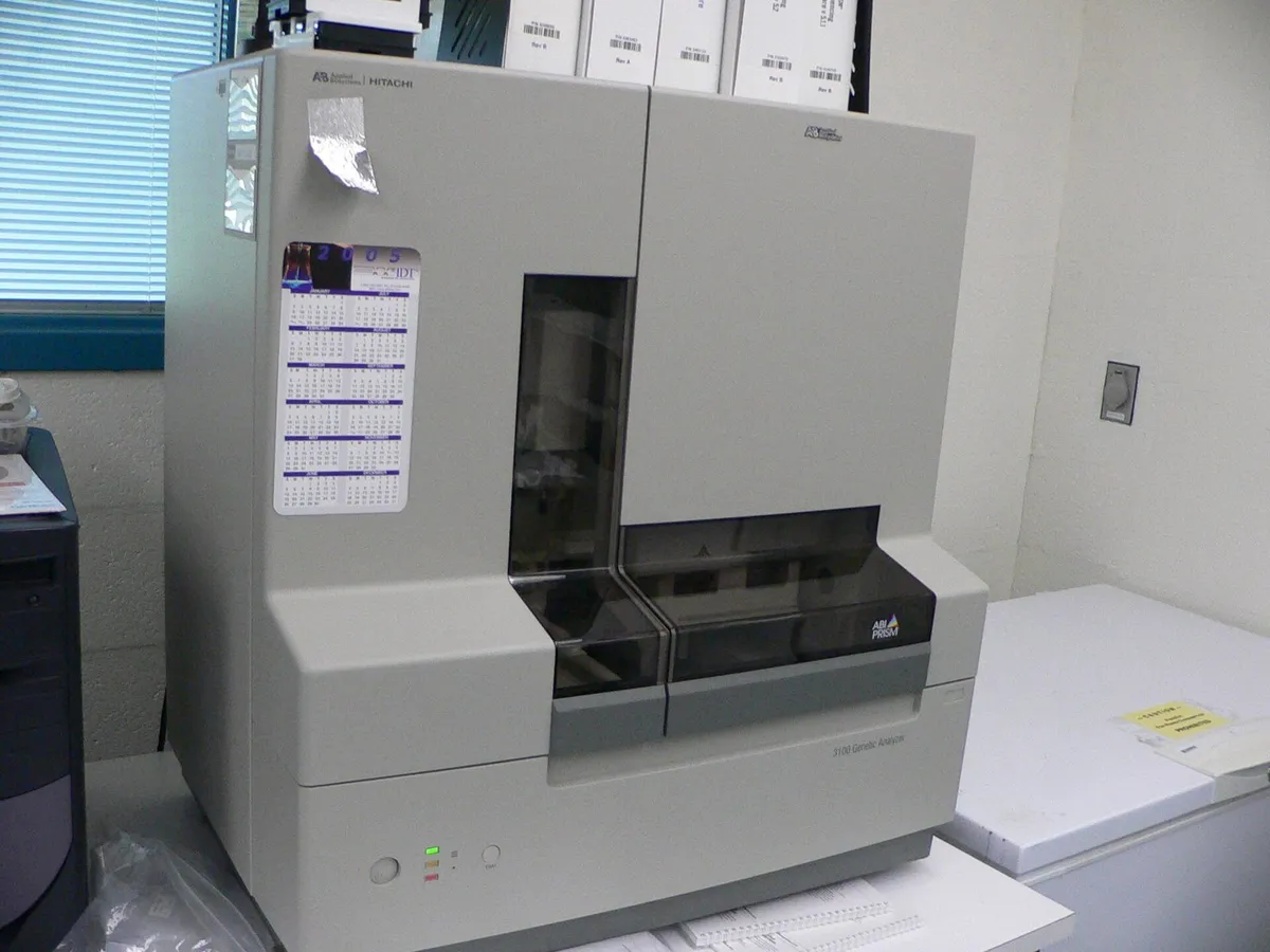 gene sequencing machine