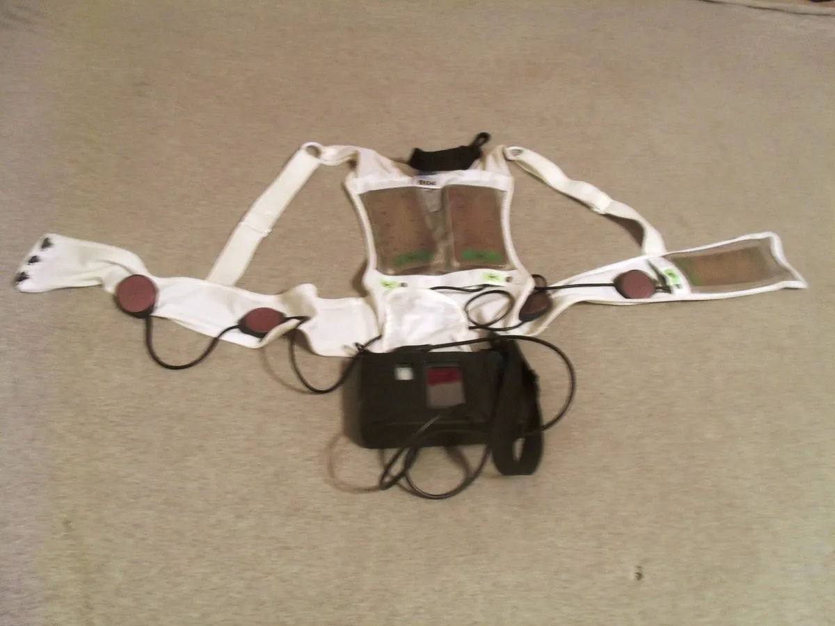wearable defibrillator vest