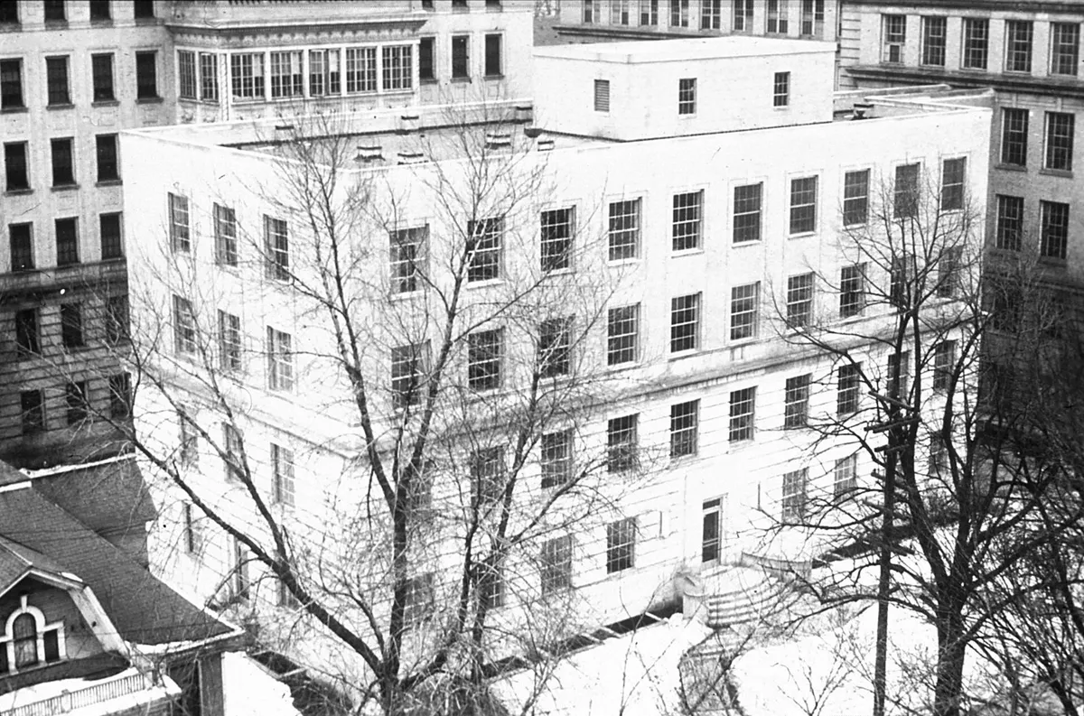 cancer research laboratory