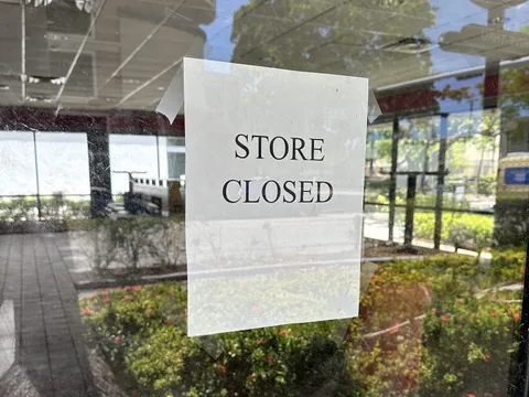 Sushi Scandal: TikTok Sensation Sparks Health Investigation and Restaurant Shutdown in Seattle