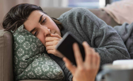 From Doom Scrolling to Mindful Living: How One Teen is Transforming Digital Habits through Social Media